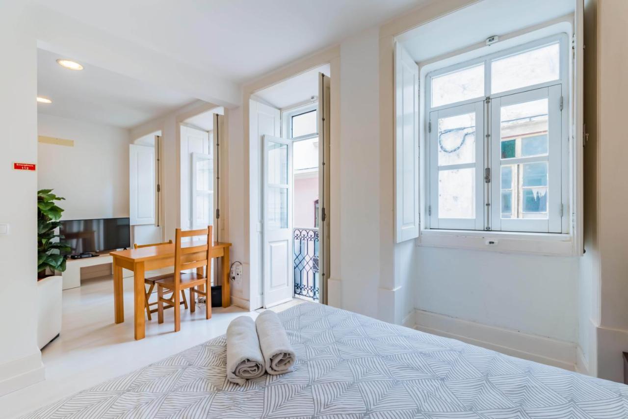 R3 - Coimbra Lovers - Mondego Suite Exterior foto